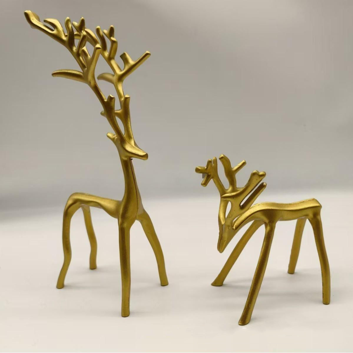 Elegant Reindeer Statues - Alloy Christmas Decor in Black & Gold (Single & Sets)