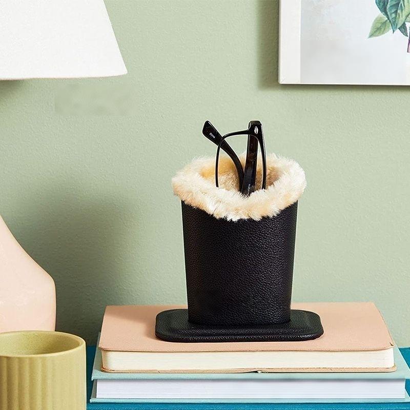 🔥 🔥LAST DAY SALE: 60% OFF Soft-Lined Magnetic Eyewear Holder